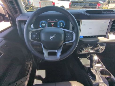 New 2025 Ford Bronco Outer Banks image 17