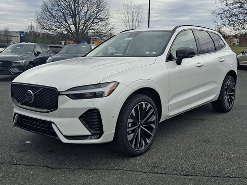 New 2026 Volvo XC60 B5 Ultra w/ Protection Package Premier AWD/4WD image 2