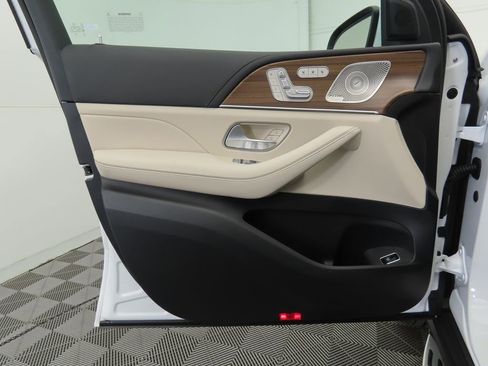 New 2026 Mercedes-Benz GLE 53 AMG 4MATIC Coupe image 23