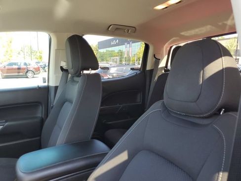 Used 2020 Chevrolet Colorado LT w/ LT Convenience Package RWD image 23