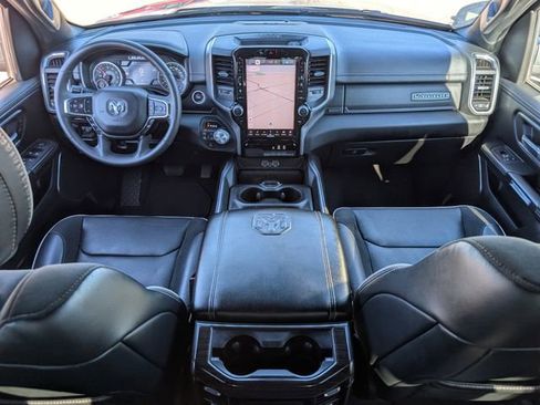 Used 2025 RAM 1500 Laramie image 12