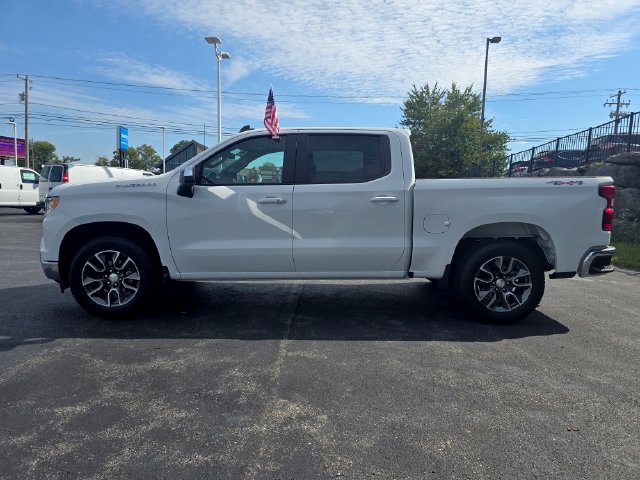 Used 2023 Chevrolet Silverado 1500 LT AWD/4WD image 8
