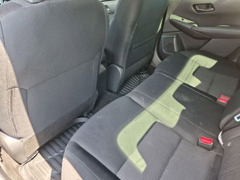 Used 2024 Nissan Sentra SV FWD image 18