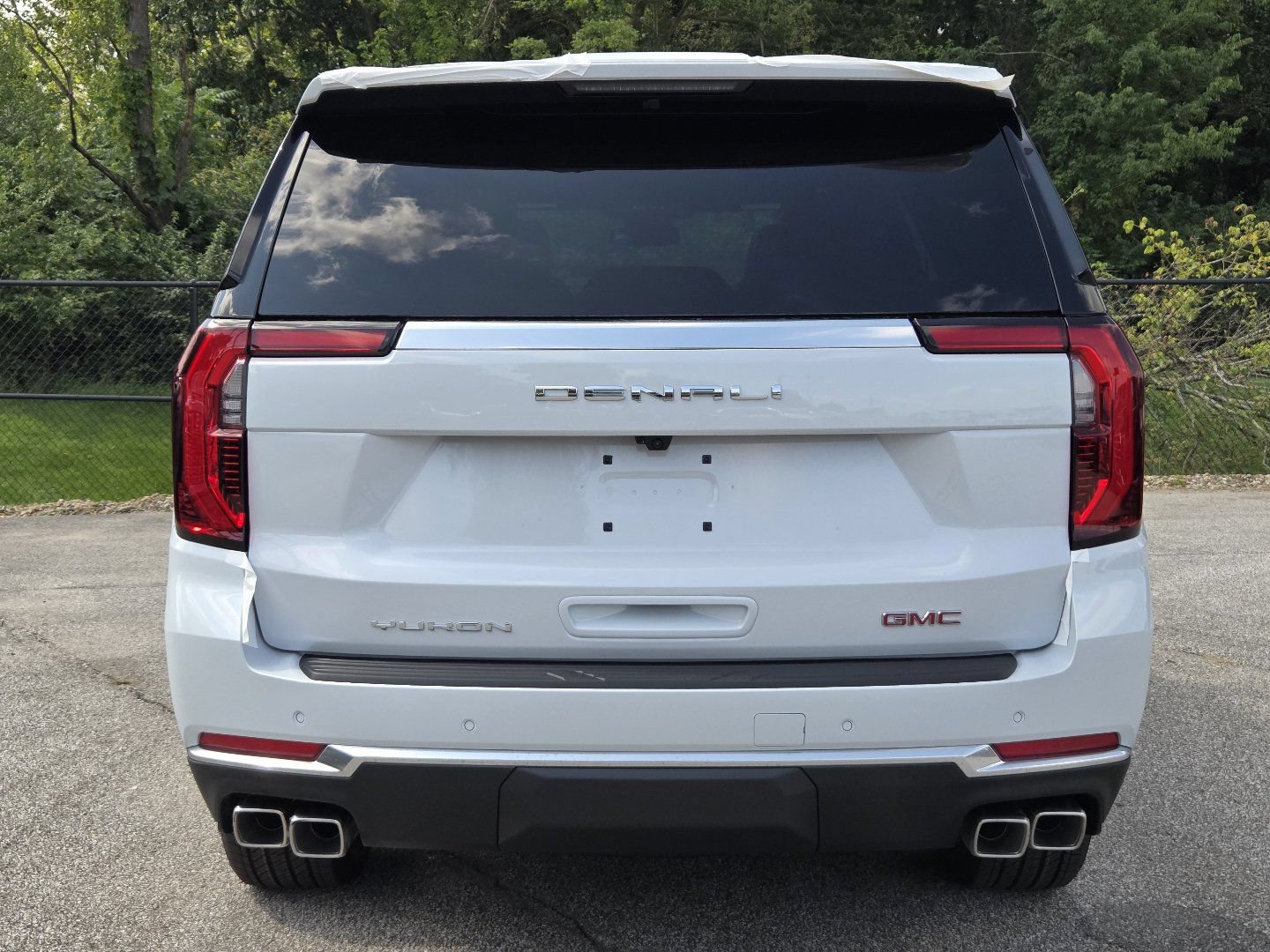 New 2026 GMC Yukon Denali w/ Sun & Power Step Package AWD/4WD image 19
