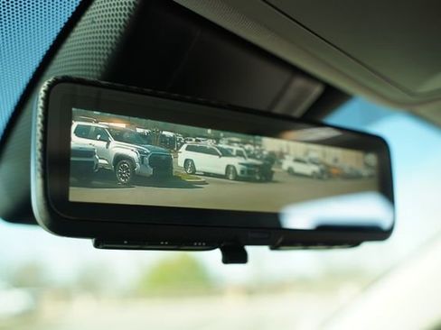 Used 2019 Toyota RAV4 XLE Premium w/ Advanced Technology Package image 33