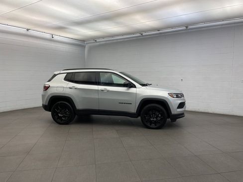 New 2025 Jeep Compass Latitude w/ Sun & Sound Group image 2