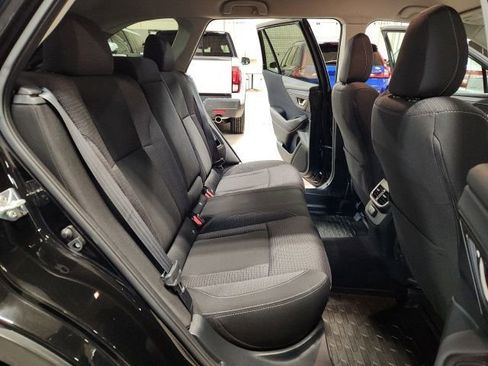 Used 2022 Subaru Outback Premium image 29