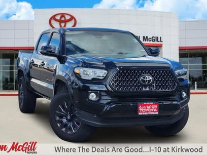 Used 2022 Toyota Tacoma Limited w/ Nightshade Package