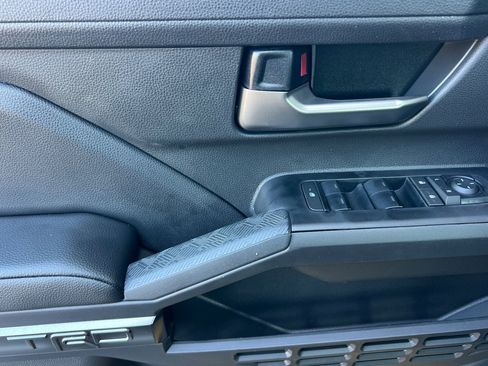 New 2026 Toyota Camry SE FWD image 12