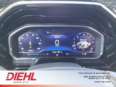 Used 2025 Chevrolet Silverado 1500 LT Trail Boss AWD/4WD image 34