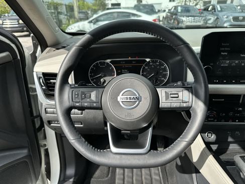 Used 2021 Nissan Rogue SL w/ Premium Package AWD/4WD image 20