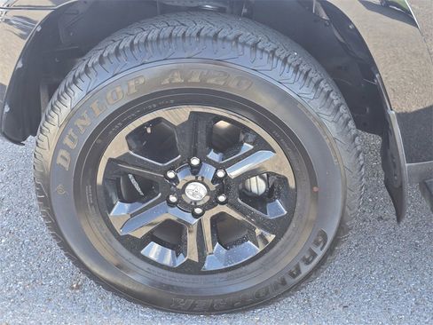 Used 2024 Toyota 4Runner SR5 image 9