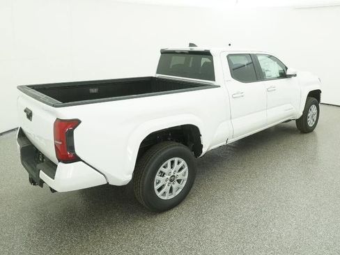 New 2025 Toyota Tacoma SR5 image 9