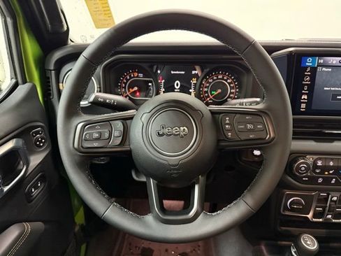 New 2026 Jeep Gladiator Sahara image 14