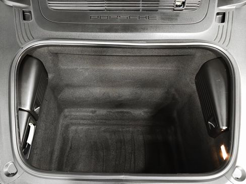 Used 2017 Porsche 718 Cayman image 18