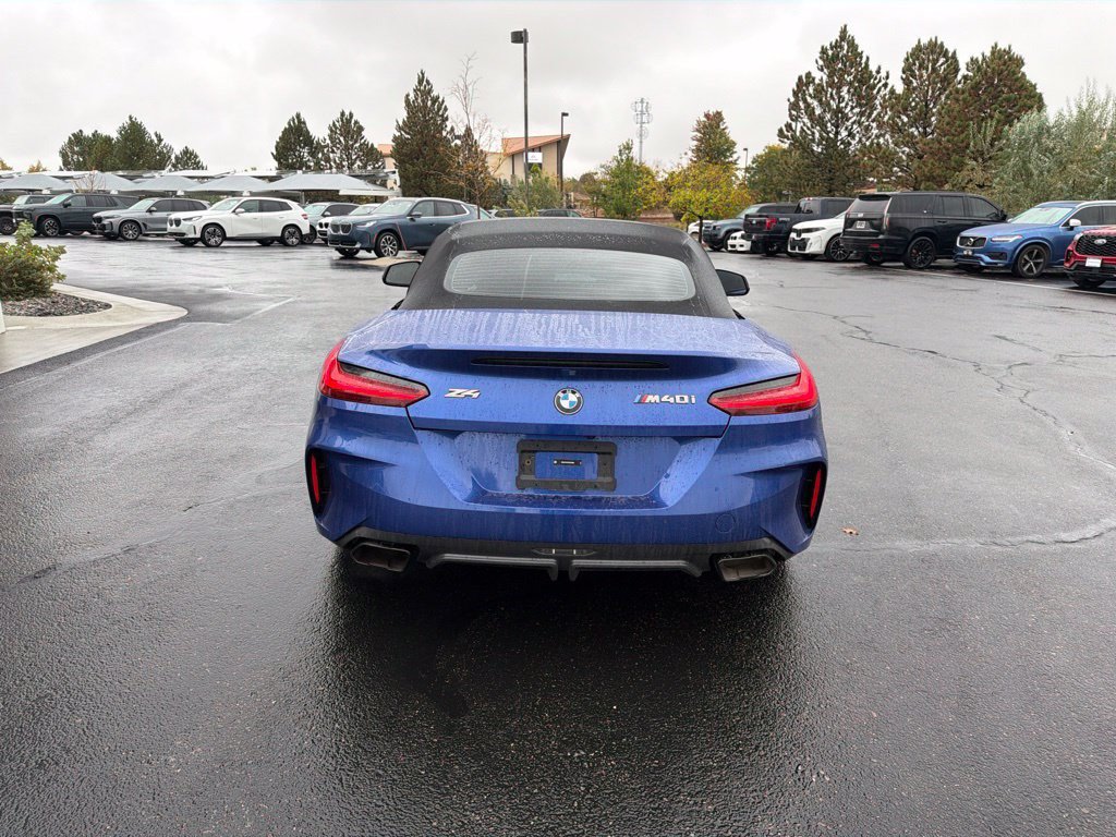 Used 2024 BMW Z4 M40i w/ Premium Package RWD image 4