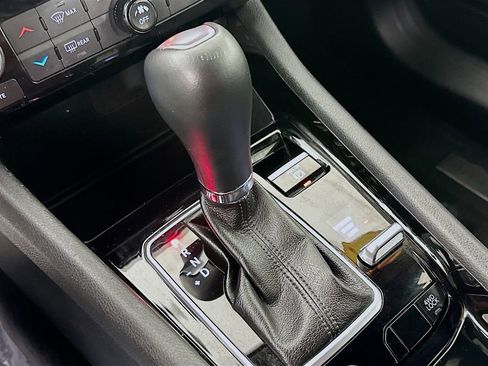 Certified 2023 Jeep Compass Limited image 25