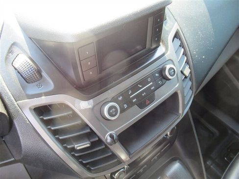 Used 2019 Ford Transit Connect XL image 21