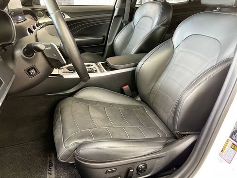 Used 2023 Kia Stinger GT2 AWD/4WD image 22