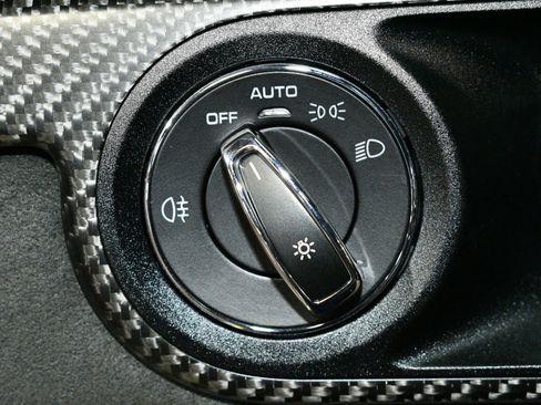 Used 2025 Porsche 718 Cayman GT4 RS w/ Weissach Package image 43