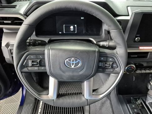 New 2025 Toyota Tacoma SR5 image 18