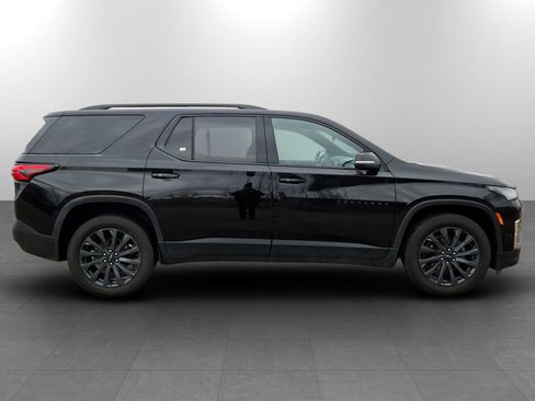Used 2023 Chevrolet Traverse RS AWD/4WD image 5