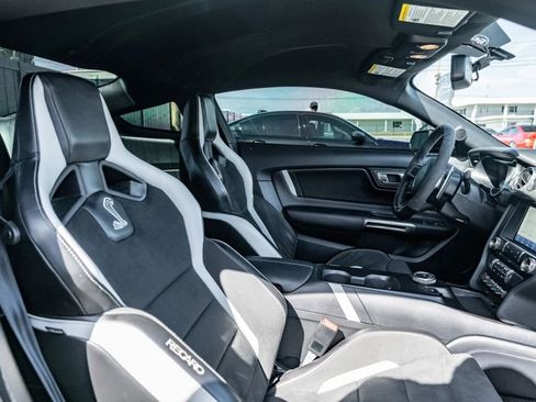 Used 2020 Ford Mustang Shelby GT500 w/ Technology Package image 37