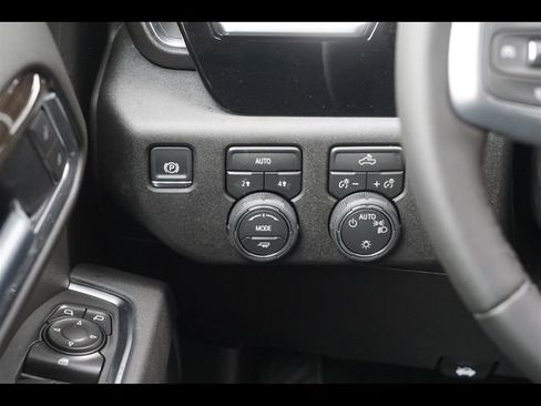 New 2026 Chevrolet Silverado 1500 LT AWD/4WD image 9