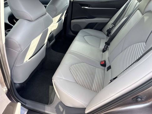 Used 2024 Toyota Camry SE FWD image 15