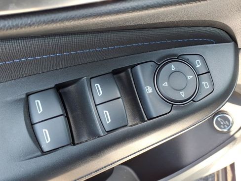 Used 2024 Buick Envista Sport Touring w/ Convenience I Package FWD image 19