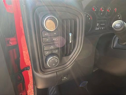 New 2026 Chevrolet Silverado 1500 Custom image 19