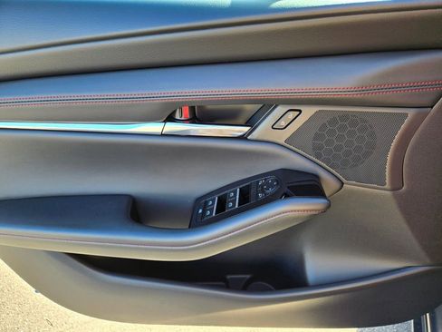 New 2026 MAZDA MAZDA3 Carbon image 24