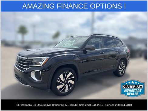 Used 2025 Volkswagen Atlas SE FWD image 1