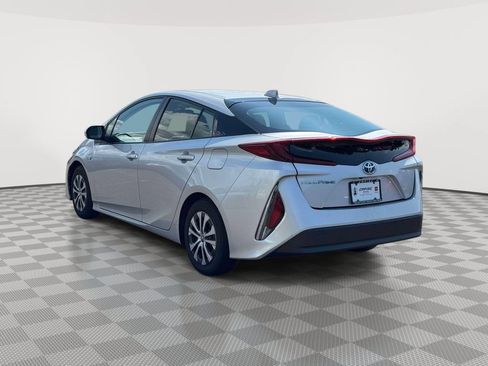 Used 2021 Toyota Prius Prime LE w/ Carpet Mat Package (TMS) FWD image 5