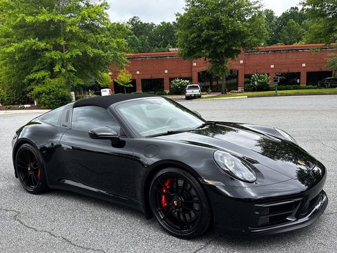 Used 2024 Porsche 911 Targa 4 GTS AWD/4WD image 2