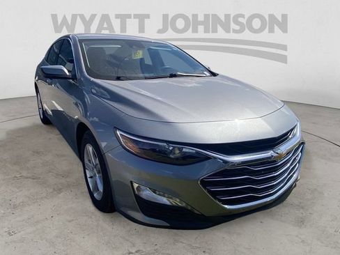 Used 2023 Chevrolet Malibu LT FWD image 13