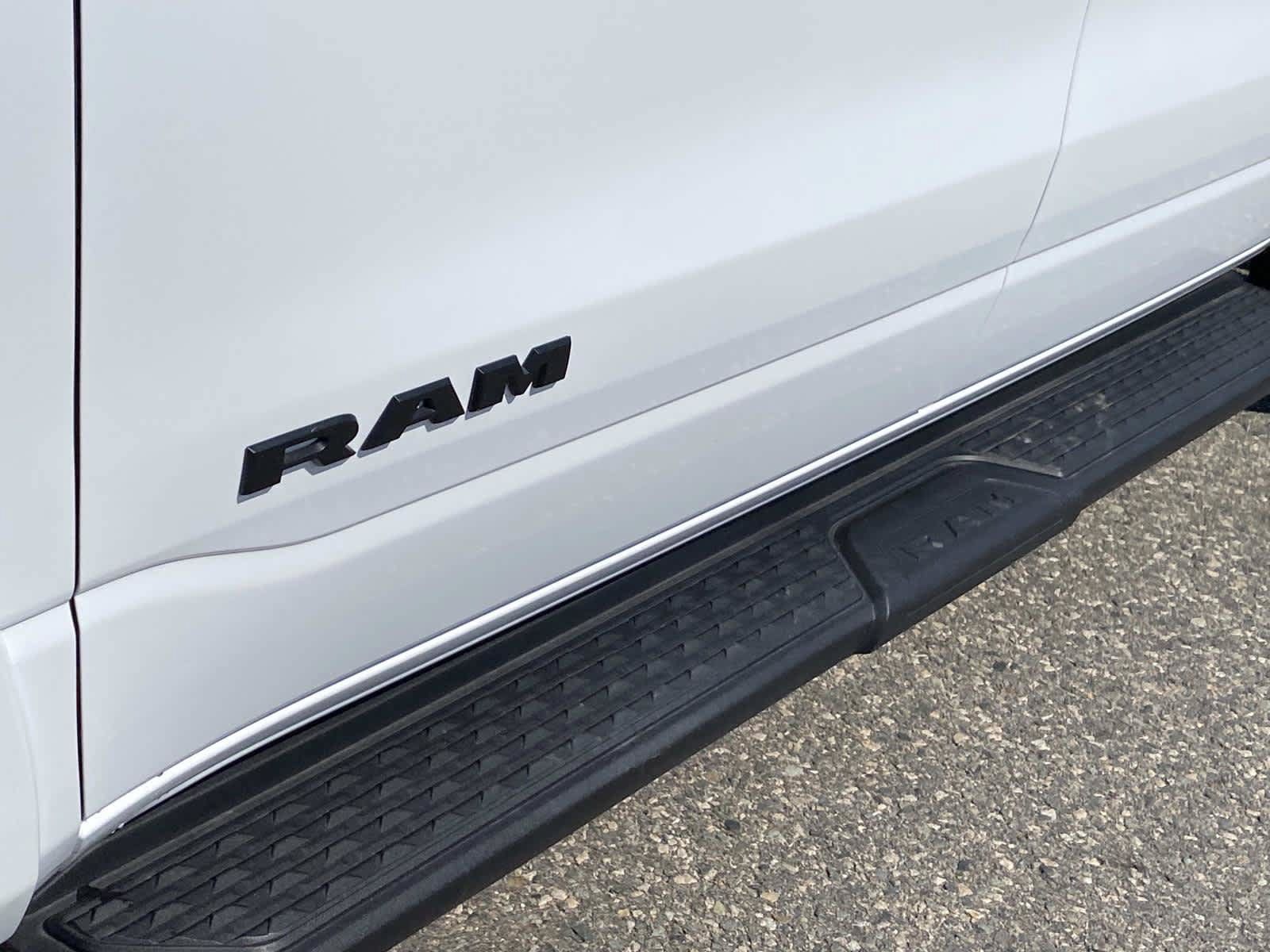 Used 2026 RAM 1500 Big Horn AWD/4WD image 11