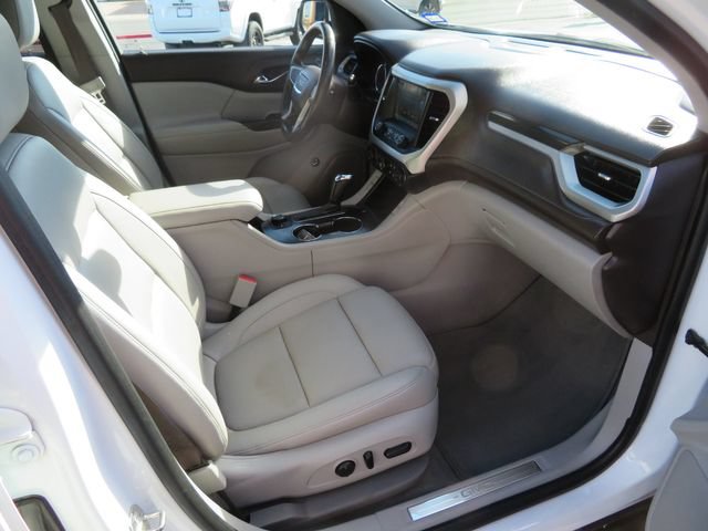 Used 2017 GMC Acadia SLT w/ LPO, Cargo Package FWD image 13
