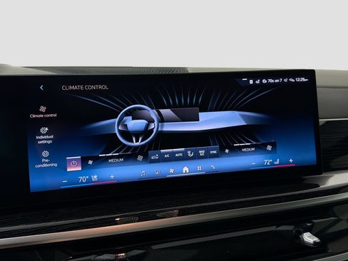 New 2026 BMW X5 xDrive40i w/ M Sport Package image 15