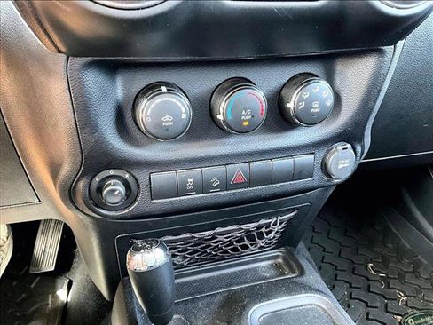 Used 2013 Jeep Wrangler Unlimited Sport AWD/4WD image 23