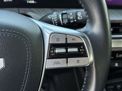 Used 2024 Kia Telluride SX w/ Towing Package image 24