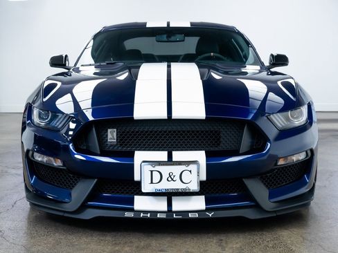 Used 2018 Ford Mustang Shelby GT350 w/ Convenience Package image 2