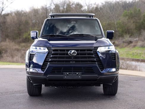 Used 2024 Lexus GX 550 550 Luxury+ w/ Accessory Package (2T) image 12