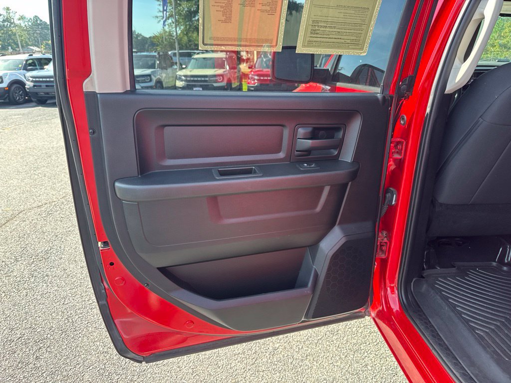 Used 2019 RAM 1500 Express w/ Wheel & Sound Group AWD/4WD image 27