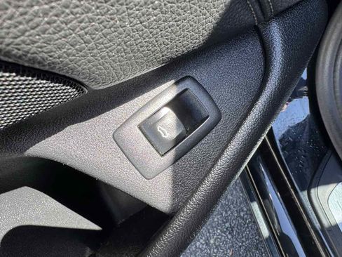 Used 2019 BMW 530i RWD image 27