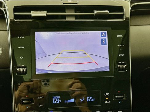 Used 2022 Hyundai Tucson SEL w/ Cargo Package AWD/4WD image 14