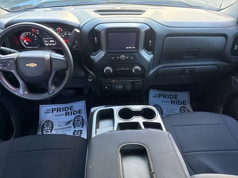 Certified 2024 Chevrolet Silverado 1500 Custom image 16