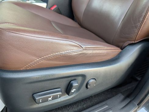 Used 2023 Toyota 4Runner Limited image 12