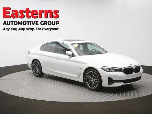 Used 2023 BMW 530e xDrive w/ Convenience Package AWD/4WD image 53