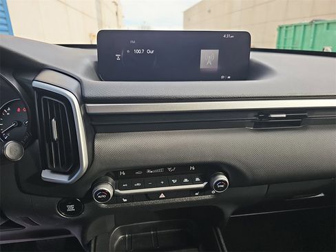 Used 2024 MAZDA CX-50 AWD 2.5 S w/ Preferred Package image 20